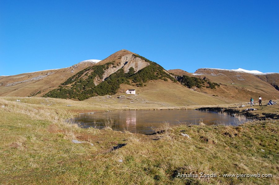 07 Verso l'ex rifugio Cesare Battisti.JPG